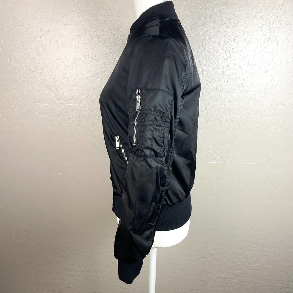Aritzia The Group Babaton Gilman Sky Captain Black Bomber Jacket Size XS - Picture 4 of 12